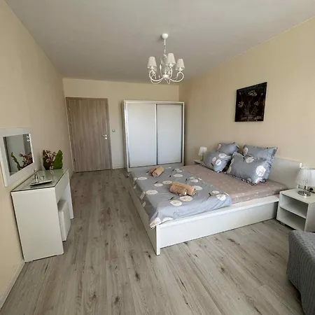 South Bay 2 Daire Varna